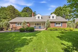 1219 Pleasant St, Raccoon Township, PA 15001 - Photo 1