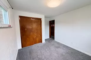 415 Colonial Dr, Monroeville, PA 15146 - Photo 23