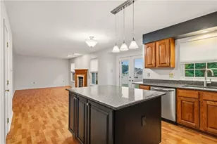 336 Indian Ridge Dr, Moon/Crescent Twp, PA 15108 - Photo 7