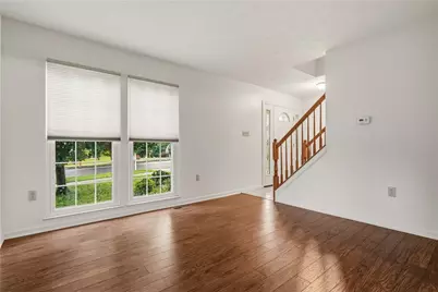 336 Indian Ridge Dr, Moon/Crescent Twp, PA 15108 - Photo 3