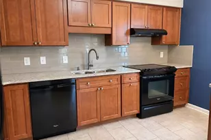 3 Alta Vita Dr, Hempfield Township, PA 15601 - Photo 9