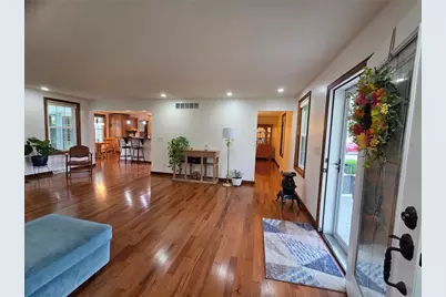 305 Dick Rd, Franklin Township, PA 16001 - Photo 5