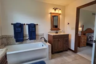 305 Dick Rd, Franklin Township, PA 16001 - Photo 21