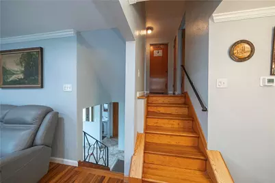 5421 Keenan Dr, Pittsburgh, PA 15236 - Photo 7