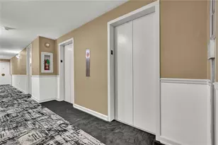 112 Washington Pl, Pittsburgh, PA 15219 - Photo 7