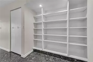 112 Washington Pl, Pittsburgh, PA 15219 - Photo 9