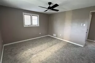 3832 Cynthia Dr, Pittsburgh, PA 15227 - Photo 15