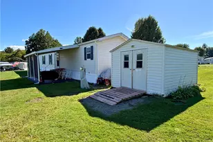 1601 J R Drive, Grove City Boro, PA 16127 - Photo 3
