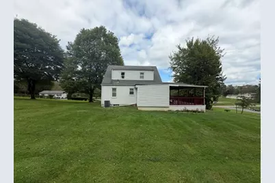 118 Moore Rd, Center Township, PA 16001 - Photo 19