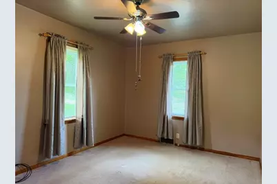 118 Moore Rd, Center Township, PA 16001 - Photo 7
