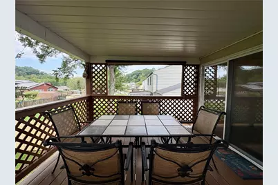 556 Catskill Dr, Pittsburgh, PA 15239 - Photo 17