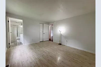 556 Catskill Dr, Pittsburgh, PA 15239 - Photo 9