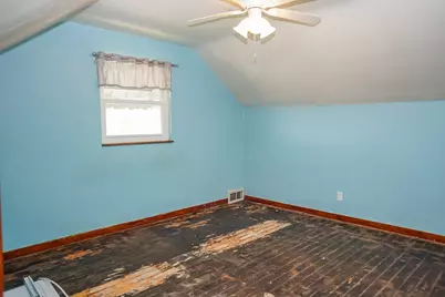 434 Mary St, Jeannette, PA 15644 - Photo 17