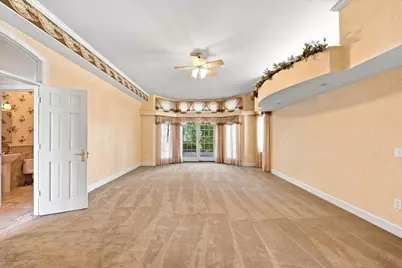 217 Fox Hollow Drive, Center Township, PA 16001 - Photo 7