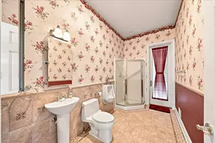 217 Fox Hollow Dr, Center Township, PA 16001 - Photo 29