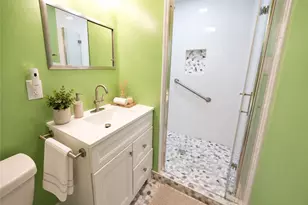 517 Brierly Ln, Homestead, PA 15120 - Photo 27