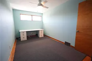 517 Brierly Ln, Homestead, PA 15120 - Photo 9