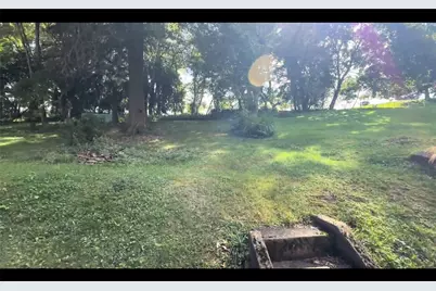 304 E Garden Rd, Pittsburgh, PA 15227 - Photo 3