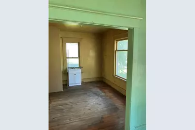541 Lorain St, Sharon, PA 16146 - Photo 7