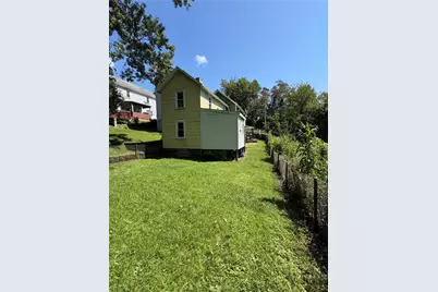 1079 Marelda Ave, Donora, PA 15033 - Photo 19