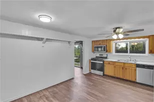 270 McKim Dr, Pittsburgh, PA 15239 - Photo 15