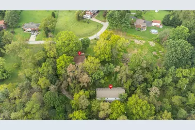 270 McKim Dr, Pittsburgh, PA 15239 - Photo 33