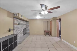 270 McKim Dr, Pittsburgh, PA 15239 - Photo 23