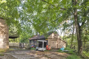 270 McKim Dr, Pittsburgh, PA 15239 - Photo 5