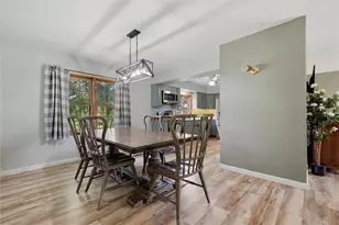 8 Hemlock Dr, Hempfield Township, PA 16125 - Photo 5