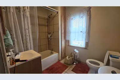 686 Stambaugh Ave, Sharon, PA 16146 - Photo 17