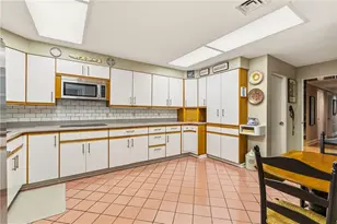 5000 Fifth Ave, Pittsburgh, PA 15232 - Photo 9