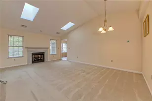 12 Medinah Ct, Hempfield Township, PA 15601 - Photo 11