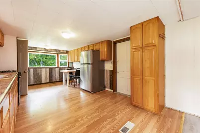 21 Second, Delaware Township, PA 16124 - Photo 15