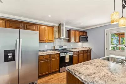 2368 Buena Vista St, Pittsburgh, PA 15218 - Photo 7