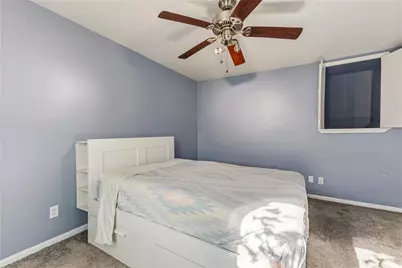 2368 Buena Vista St, Pittsburgh, PA 15218 - Photo 13