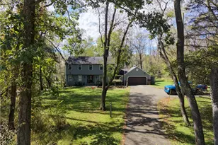 153 Wolfe Run Rd, Cranberry Township, PA 16066 - Photo 3