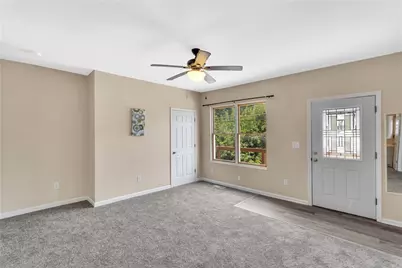 128 Weber Way, Pittsburgh, PA 15210 - Photo 11