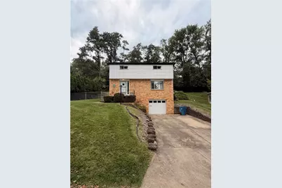 160 Yellowstone Dr, Pittsburgh, PA 15235 - Photo 1