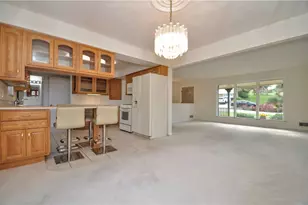 7109 Gayle Dr, Union Township, PA 15332 - Photo 3