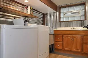 432 Oregon Ave, Glassport, PA 15045 - Photo 23