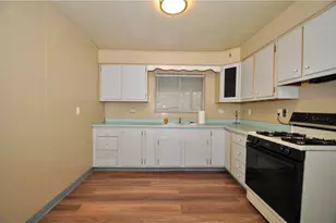 432 Oregon Ave, Glassport, PA 15045 - Photo 13