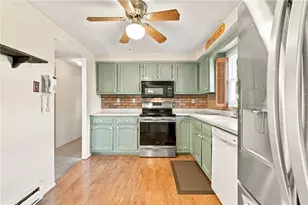 1316 Maplehurst Dr, Somerset Boro, PA 15501 - Photo 13