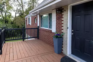 540 Guylyn Dr, Pittsburgh, PA 15235 - Photo 5