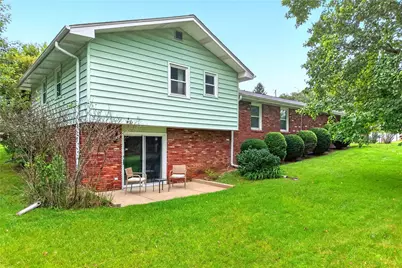 422 Sheffield Dr, Greensburg, PA 15601 - Photo 5