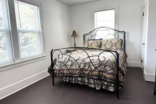 597 S Oakland Ave S, Sharon, PA 16146 - Photo 13
