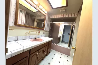 221 S Oakland Ave., Sharon, PA 16146 - Photo 21