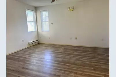 221 S Oakland Ave., Sharon, PA 16146 - Photo 11