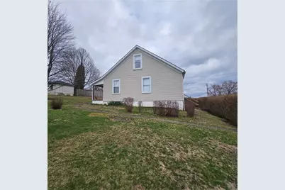 2412 26th Street, White Township, PA 15010 - Photo 5