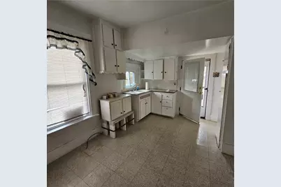 2416 26th Street, White Township, PA 15010 - Photo 5