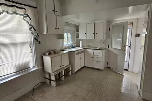 2416 26th St, White Township, PA 15010 - Photo 5